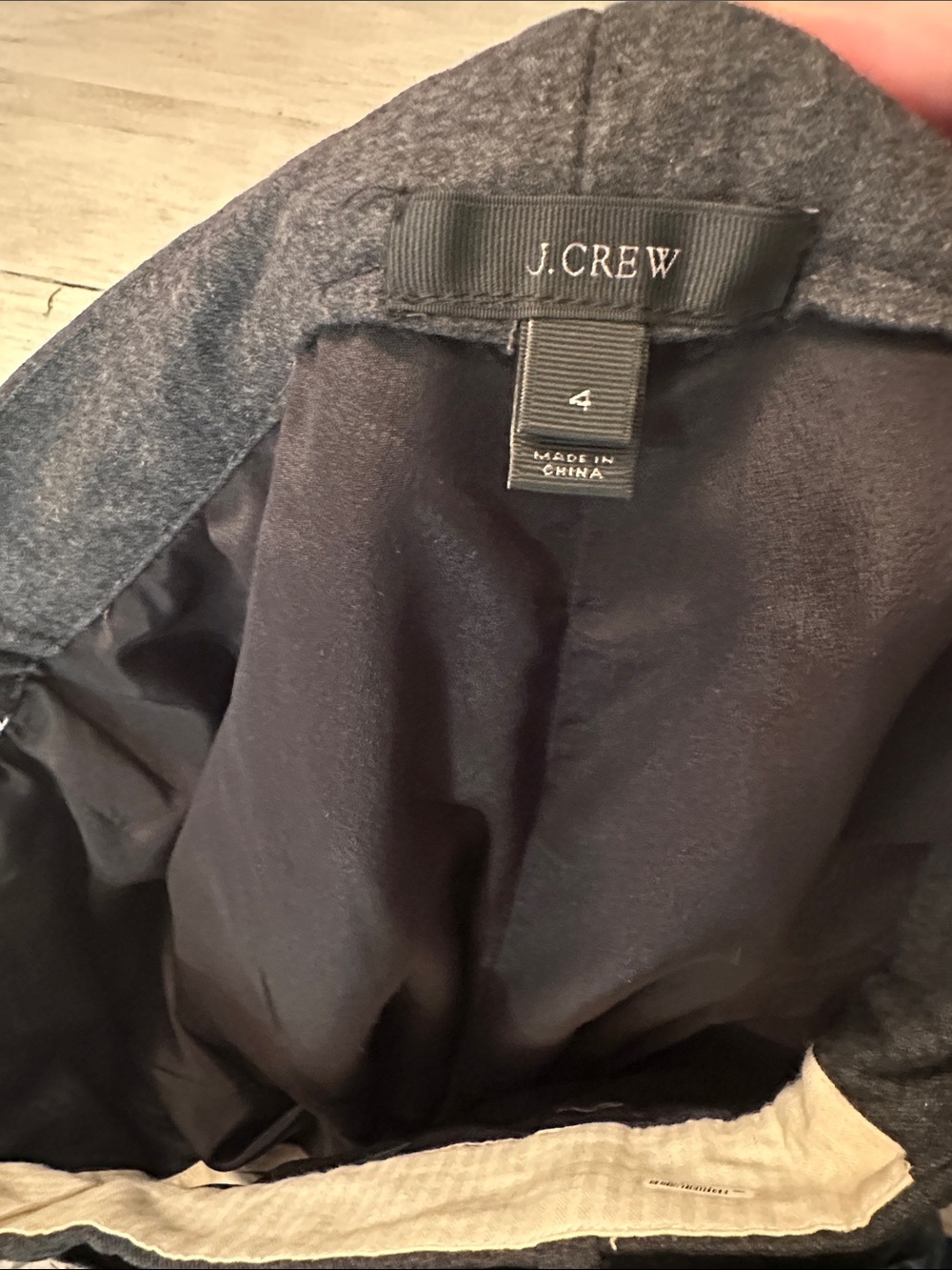 J.Crew Crop Wide Leg Flannel pleated 100% Wool Pants Trousers size 4 - Picture 7 of 8